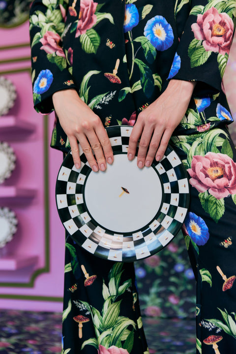MUSHROOM DINNER PLATES